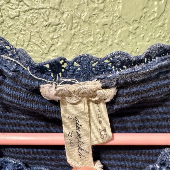 Gimmicks by BKE Navy Crochet Trim Top - Picture 2 of 4